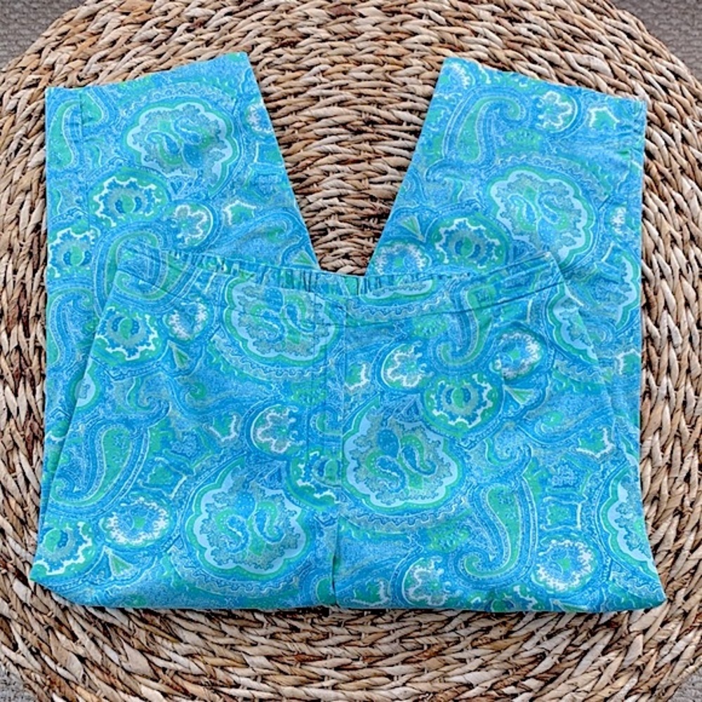 Talbots Green Paisley Cropped Pants - Picture 3 of 9